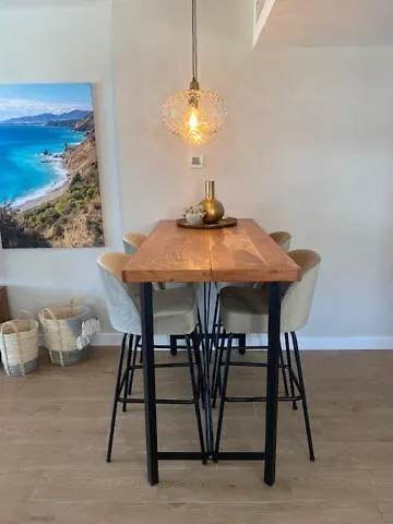 Luxury Isea Calaceite Apartment With Fantastic Seaview Málaga