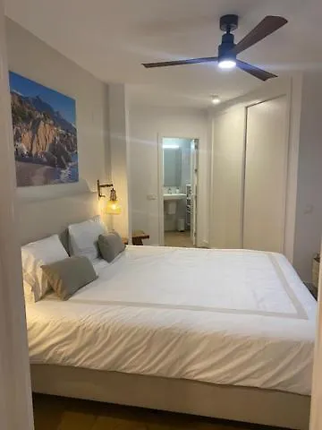 Luxury Isea Calaceite Apartment With Fantastic Seaview Málaga